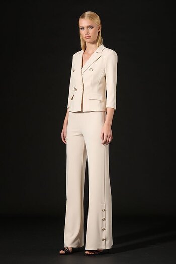 RNS_SS25_GOLD_640x960_02.jpg