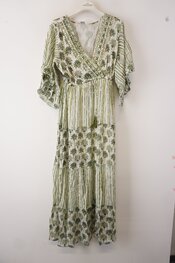 Garde-robe - Lang kleed - Kaki