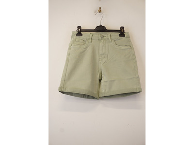 Garde-robe - Short - Groen