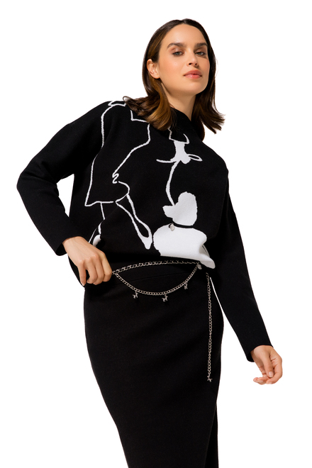 Caroline Biss - Pull - Zwart-wit