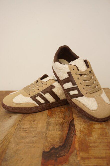 Garde-robe - Sneakers - Beige