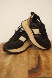 Garde-robe - Sneakers - Zwart