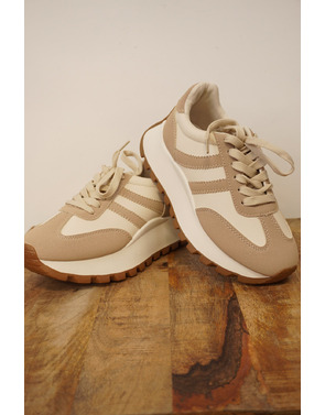 Garde-robe - Sneakers - Beige