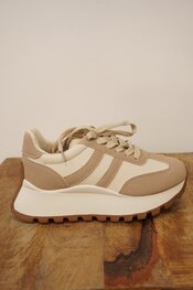 Garde-robe - Sneakers - Beige