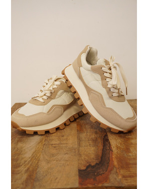 Garde-robe - Sneakers - Beige