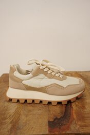 Garde-robe - Sneakers - Beige