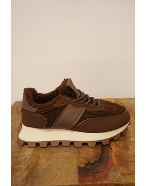 Garde-robe - Sneakers - Bruin