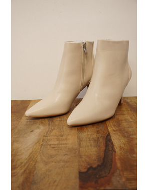 Garde-robe - Korte Laarzen - Beige