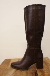 Garde-robe - Lange Laarzen - Bruin
