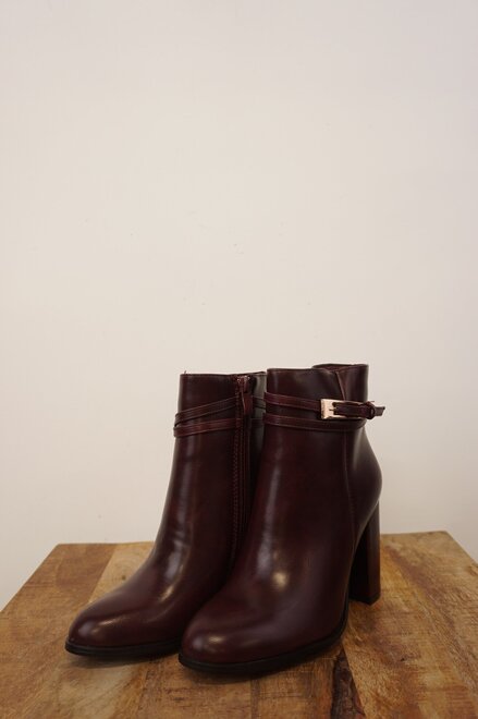 Garde-robe - Korte Laarzen - Bordeaux