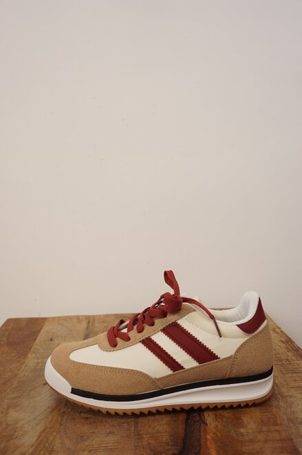 Garde-robe - Sneakers - Bordeaux