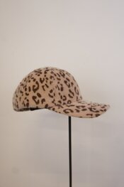 Garde-robe - pet - Beige