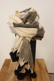 Garde-robe - Sjaals - Grijs-beige