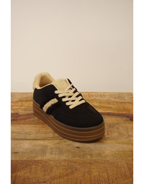 Garde-robe - Sneakers - Zwart