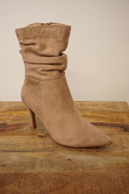 Garde-robe - Korte Laarzen - Beige