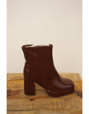 Garde-robe - Korte Laarzen - Bruin