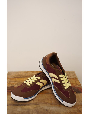 Garde-robe - Sneakers - Bruin