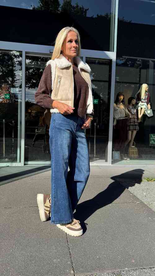 Crisp Fall Trends - Look 7