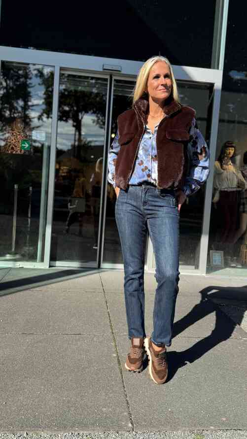 Crisp Fall Trends - Look 6