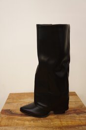 Garde-robe - Lange Laarzen - Zwart
