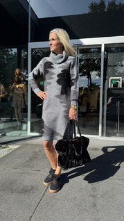 Look 3