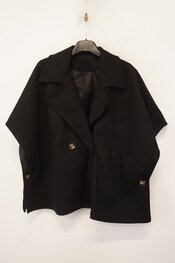 Garde-robe - Poncho - Zwart