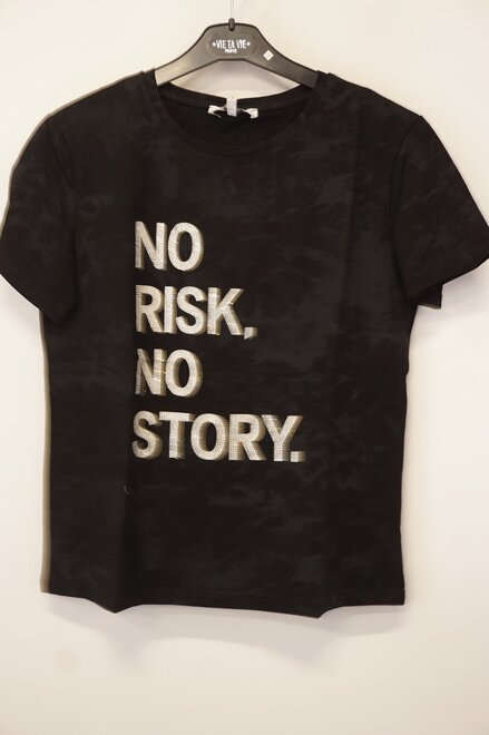 Garde-robe - T-shirt - Zwart