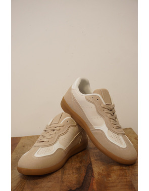 Garde-robe - Sneakers - Beige