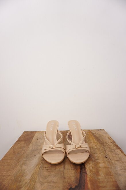 Garde-robe - Sandalen - Beige