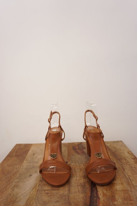 Garde-robe - Pumps - Bruin