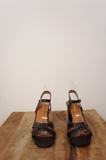 Garde-robe - Pumps - Zwart