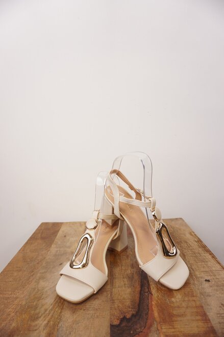 Garde-robe - Pumps - Ecru