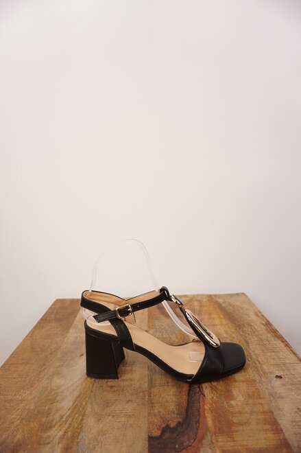 Garde-robe - Pumps - Zwart