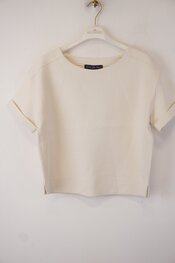 Red Button - Top - Ecru