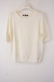 Red Button - Pull - Ecru