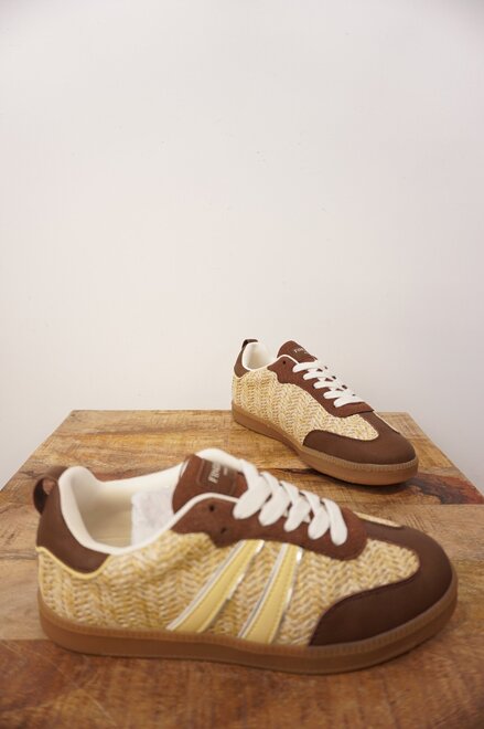 Garde-robe - Sneakers - Bruin