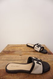 Garde-robe - Sandalen - Zwart