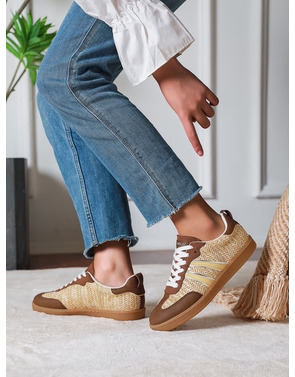 Garde-robe - Sneakers - Bruin