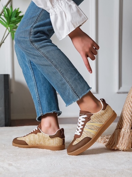 Garde-robe - Sneakers - Bruin