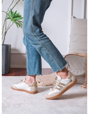 Garde-robe - Sneakers - Beige