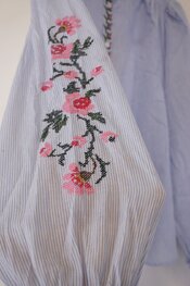 Garde-robe - Blouse - Wit-blauw