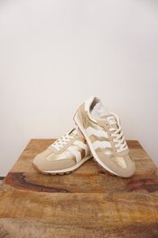 Garde-robe - Sneakers - Goud