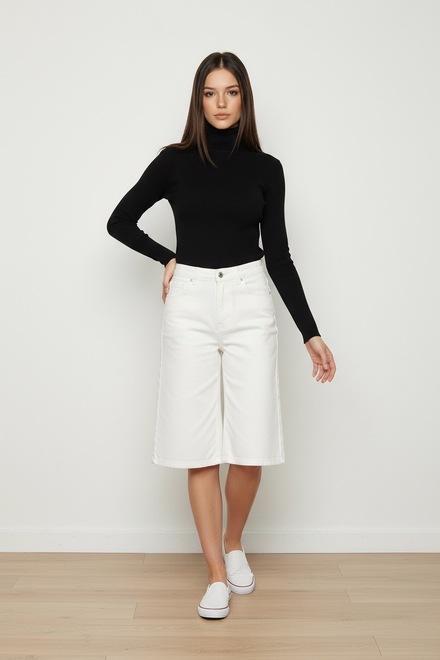 Garde-robe - Short - Wit