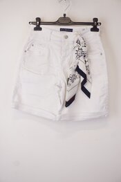 Red Button - Short - Wit