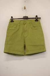 Garde-robe - Short - Groen