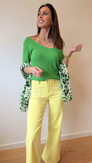 Statement Colour or Timeless White