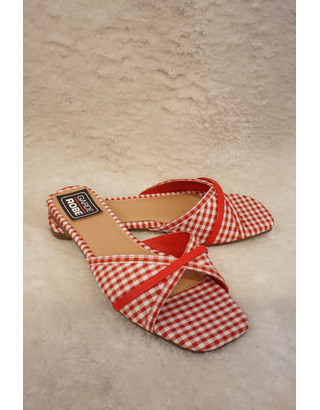 Garde-robe - Sandalen - Rood
