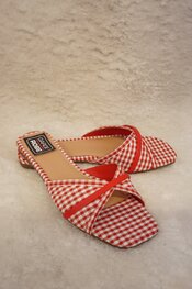 Garde-robe - Sandalen - Rood