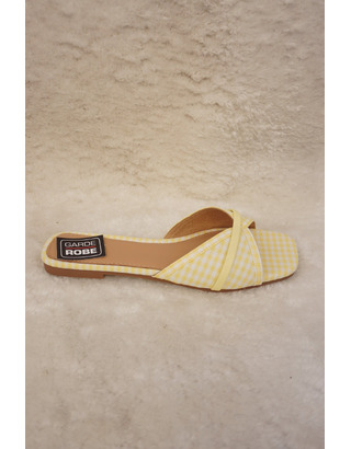 Garde-robe - Sandalen - Geel