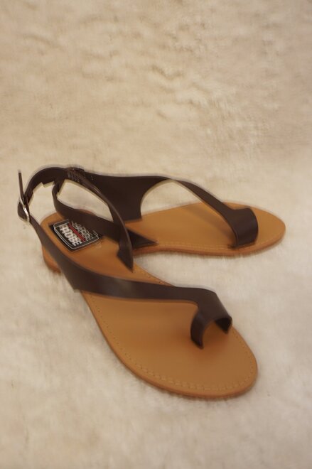 Garde-robe - Sandalen - Bruin